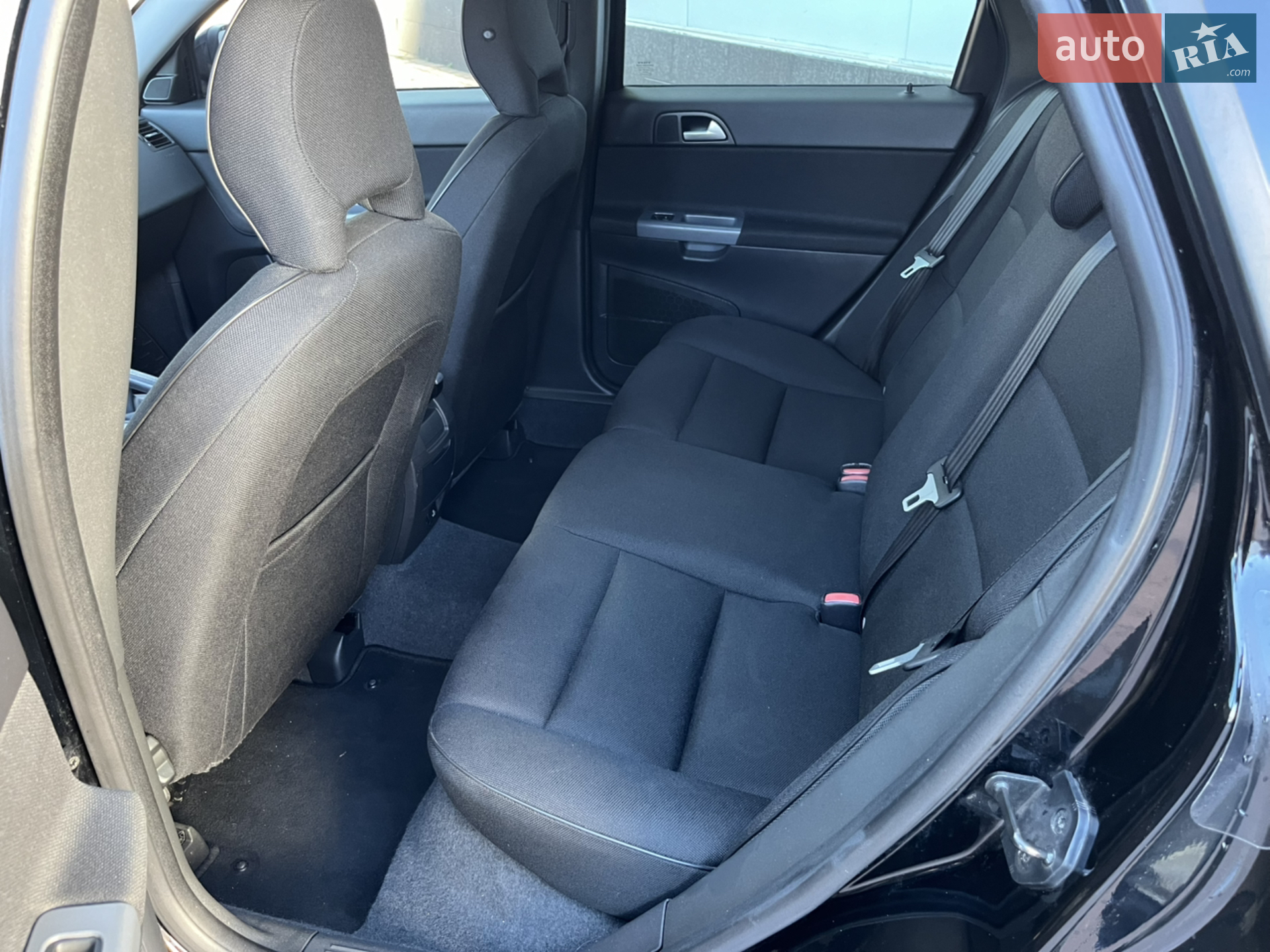 2011 Volvo V50 - мініатюра 20
