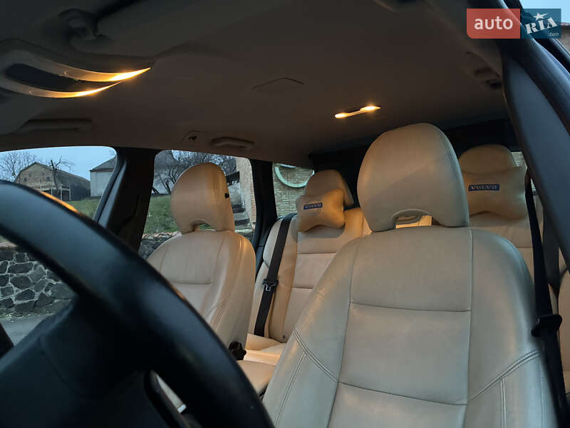 Универсал Volvo V50 2012 в Киеве