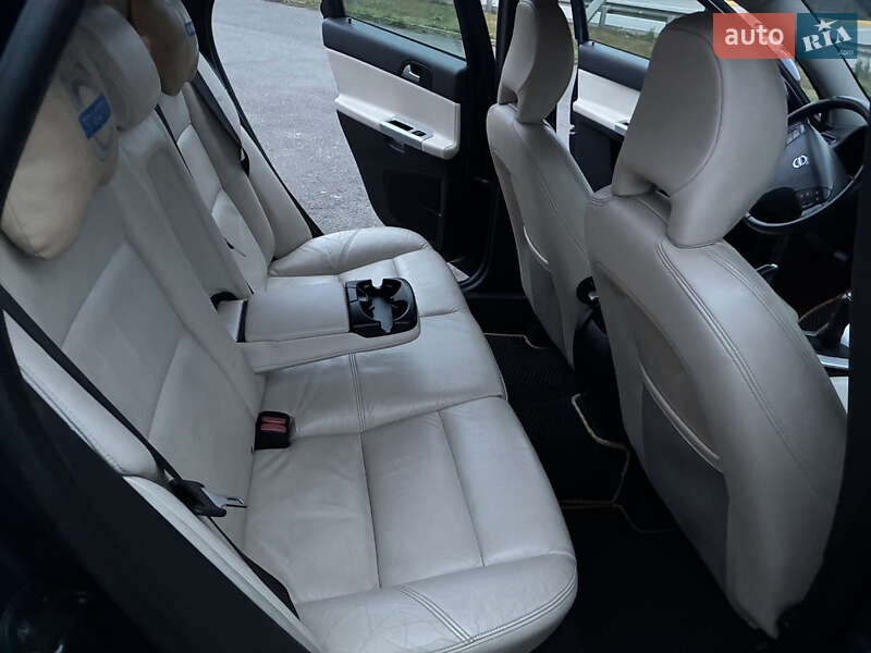 Универсал Volvo V50 2012 в Киеве