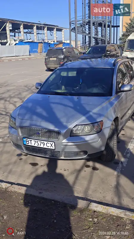 Volvo V50