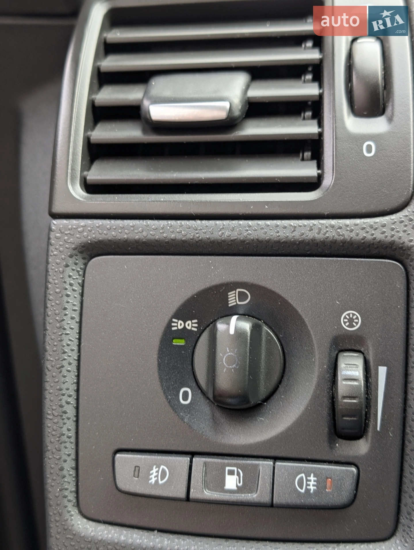 2011 Volvo V50 - мініатюра 81