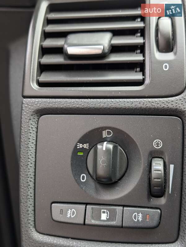 Універсал Volvo V50 2011 в Івано-Франківську