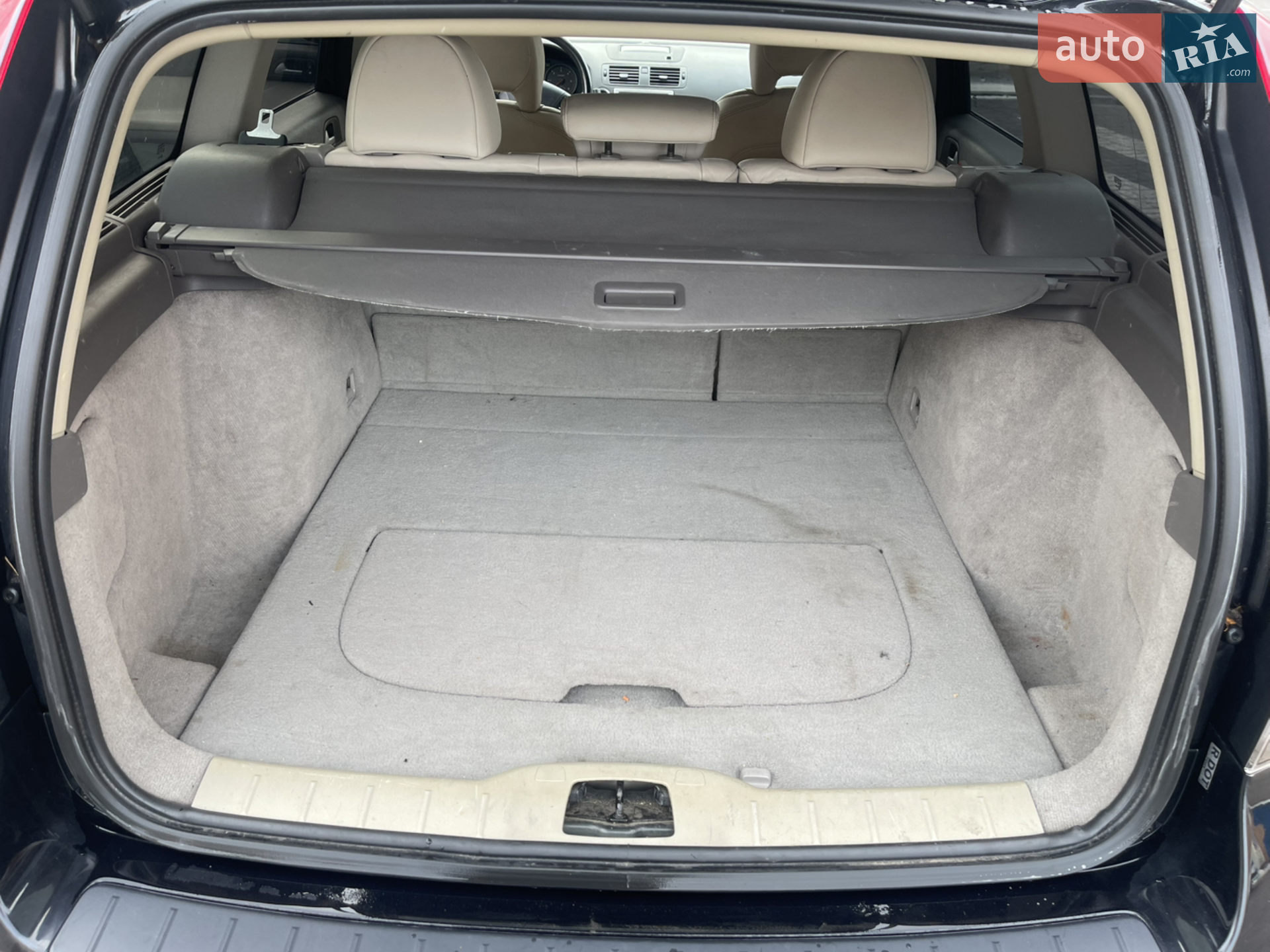 2010 Volvo V50 - мініатюра 11