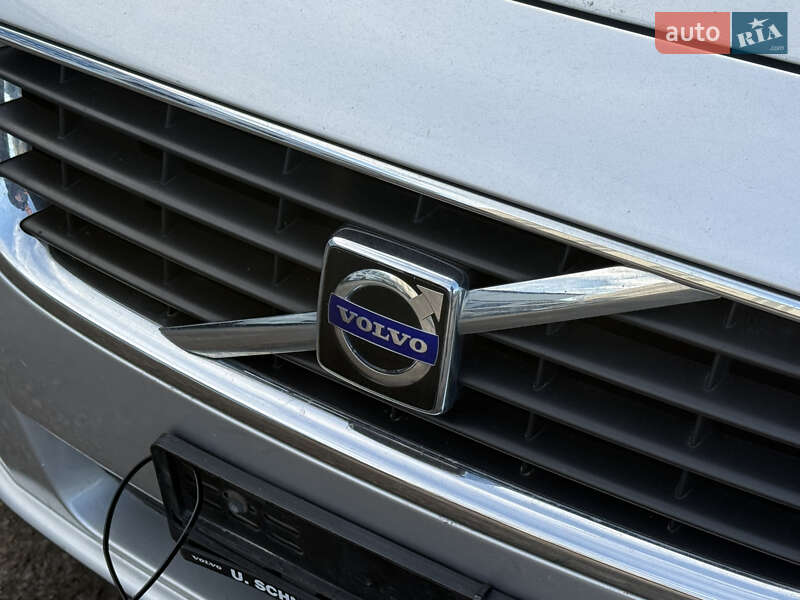 Универсал Volvo V50 2010 в Ровно