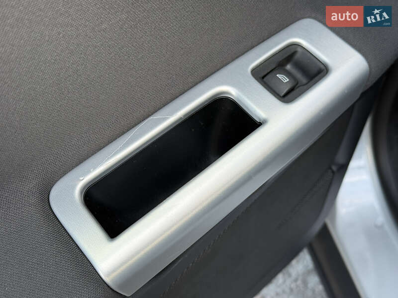 Универсал Volvo V50 2010 в Ровно