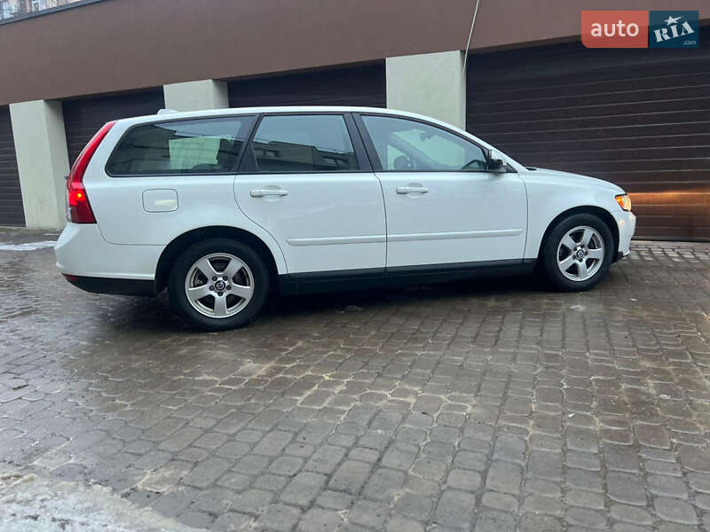 Универсал Volvo V50 2010 в Коломые