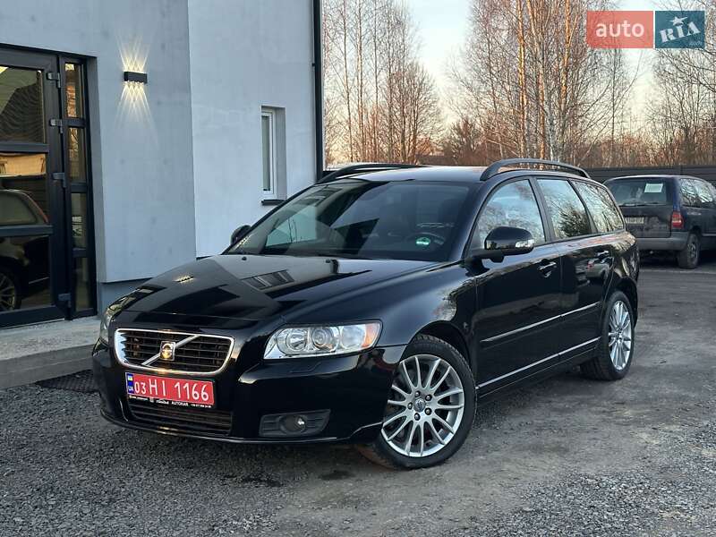 Volvo V50 2009