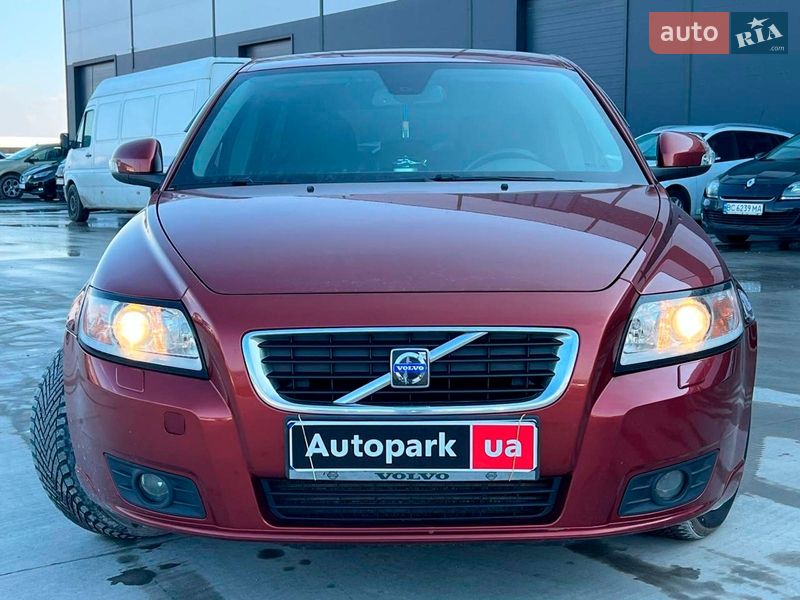 Универсал Volvo V50 2009 в Львове