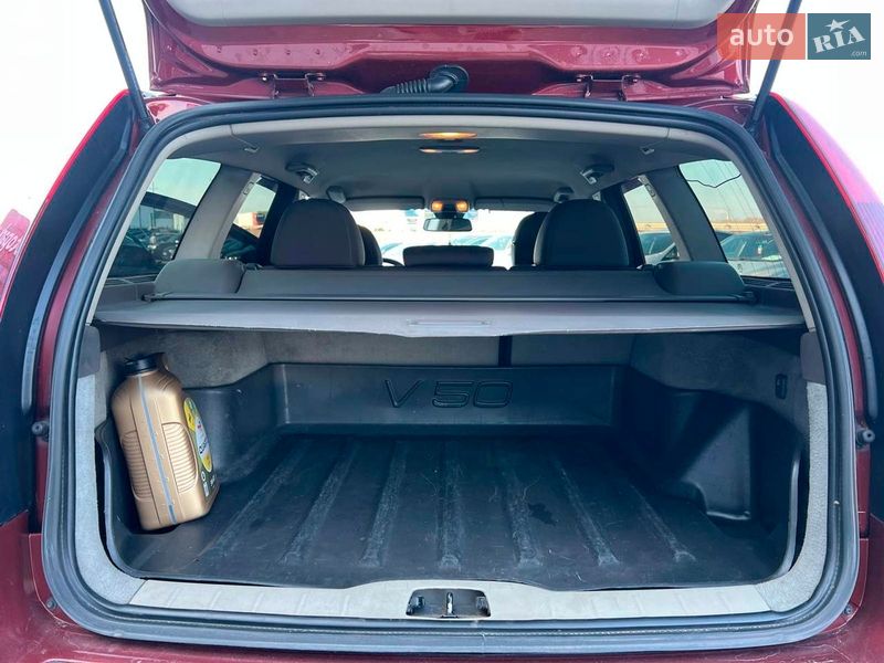 Универсал Volvo V50 2009 в Львове