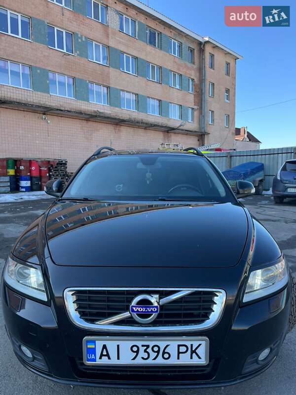 Универсал Volvo V50 2012 в Белой Церкви