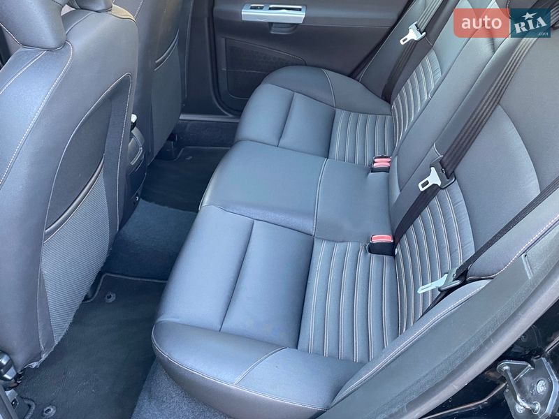 Универсал Volvo V50 2010 в Луцке