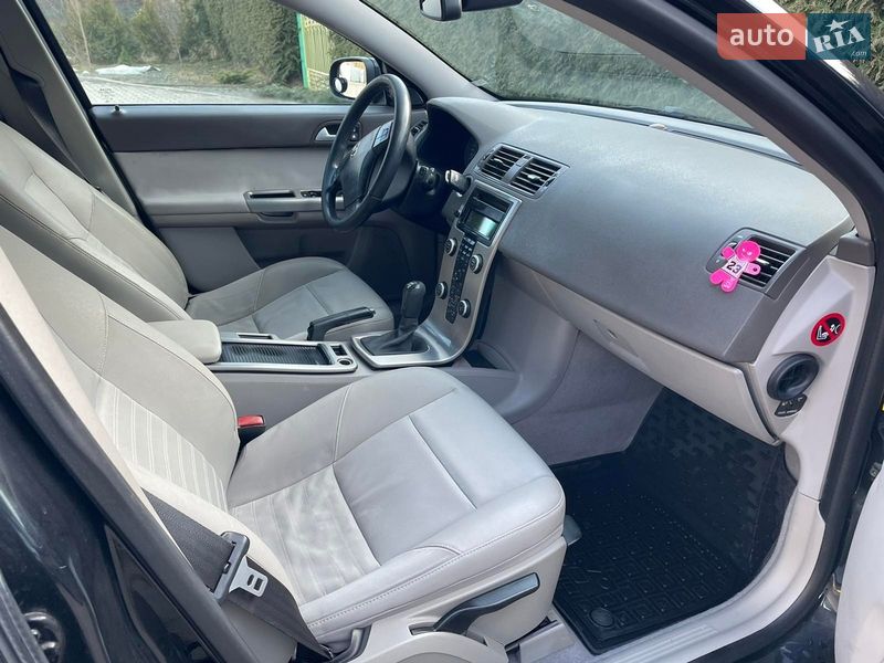 Универсал Volvo V50 2008 в Турке