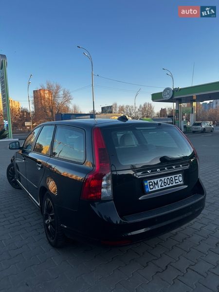 Универсал Volvo V50 2011 в Киеве