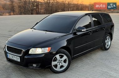 Универсал Volvo V50 2011 в Черновцах