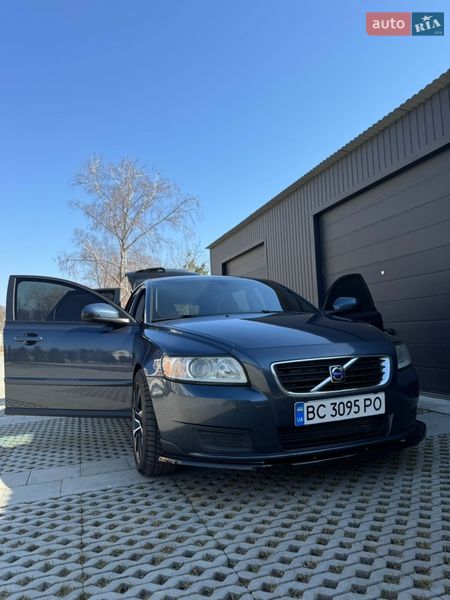 Універсал Volvo V50 2009 в Самборі