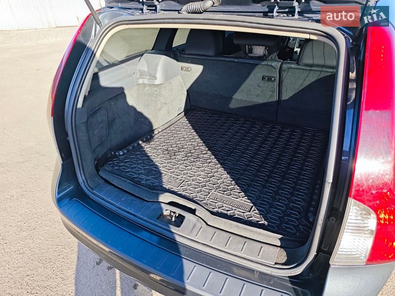 Универсал Volvo V50 2009 в Житомире