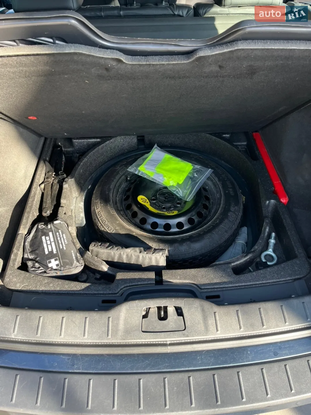 2011 Volvo V50 - мініатюра 6