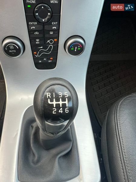 Универсал Volvo V50 2012 в Луцке