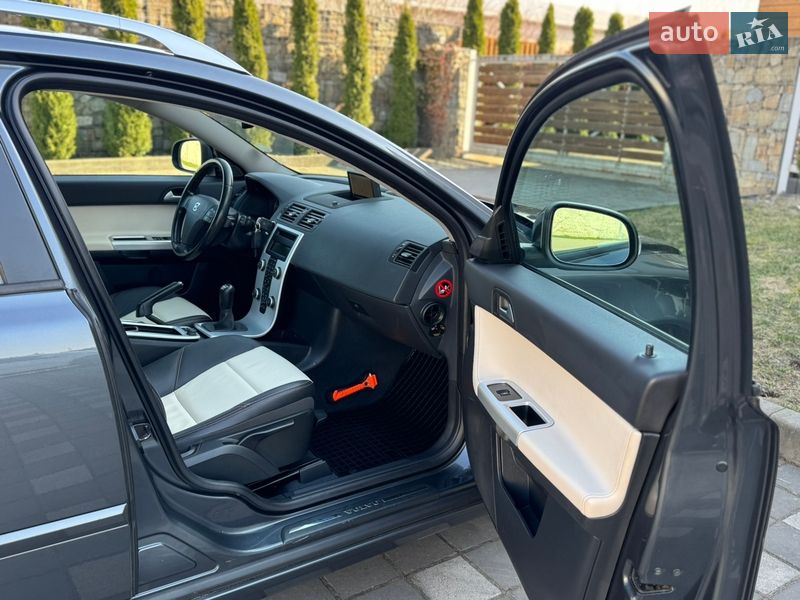 Універсал Volvo V50 2012 в Стрию