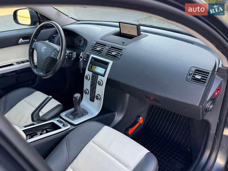 Універсал Volvo V50 2012 в Стрию