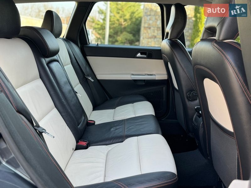 Універсал Volvo V50 2012 в Стрию