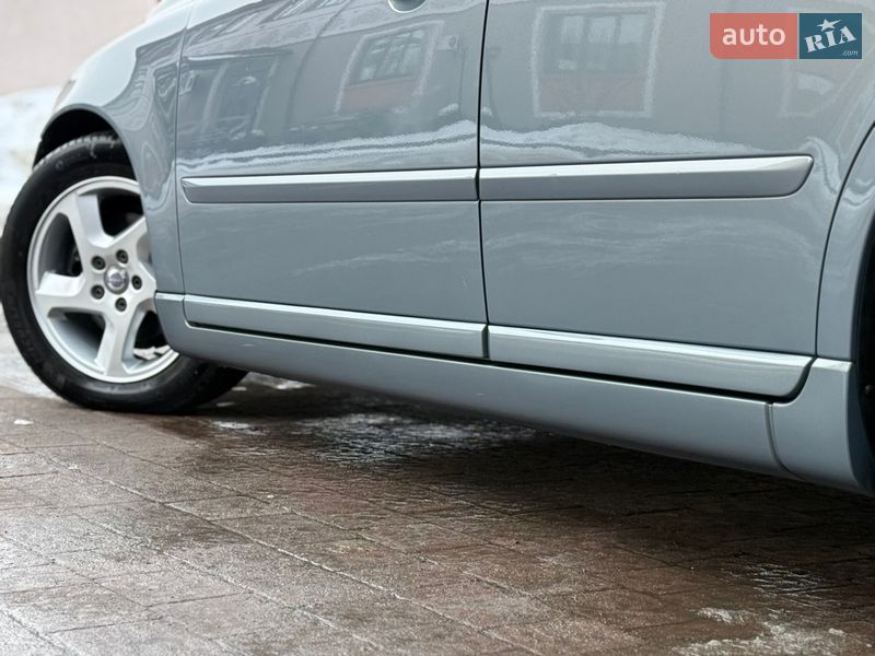 Универсал Volvo V50 2011 в Стрые фото 35 Универсал Volvo V50 2011 в Стрые
