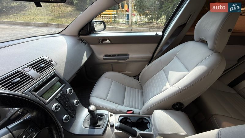 Универсал Volvo V50 2007 в Львове
