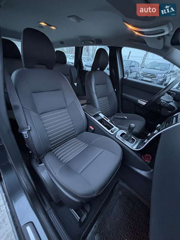 Універсал Volvo V50 2012 в Білогородці