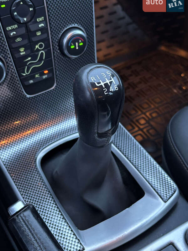 Універсал Volvo V50 2012 в Білогородці