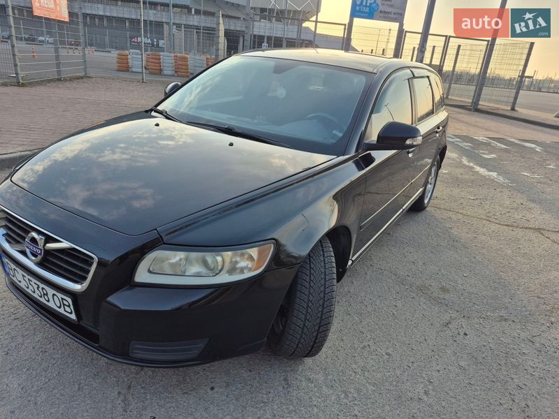 Volvo V50 2010 Volvo V50 2010