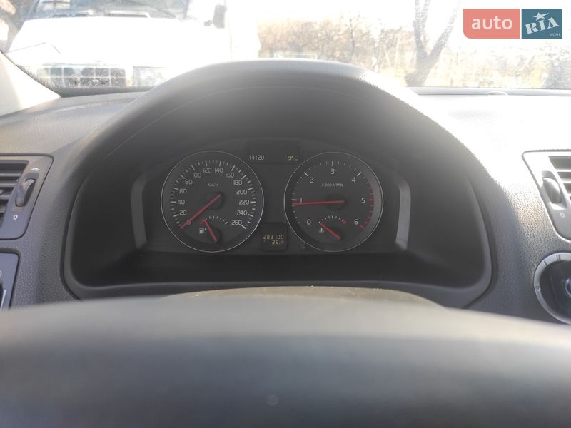 Универсал Volvo V50 2010 в Полтаве