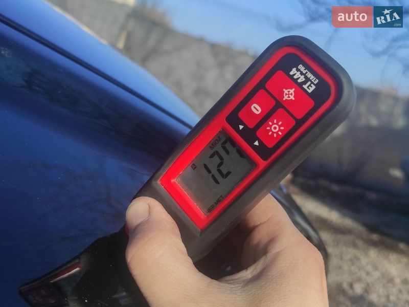 Универсал Volvo V50 2010 в Полтаве