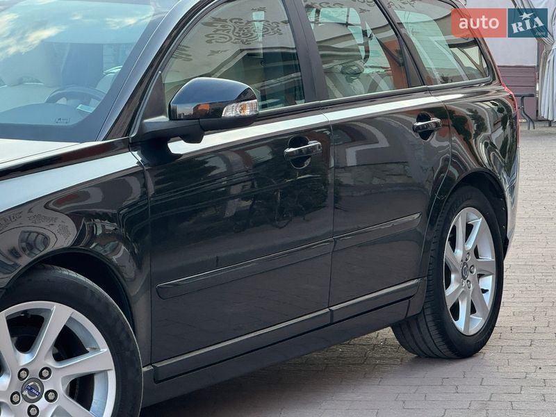 Универсал Volvo V50 2011 в Стрые
