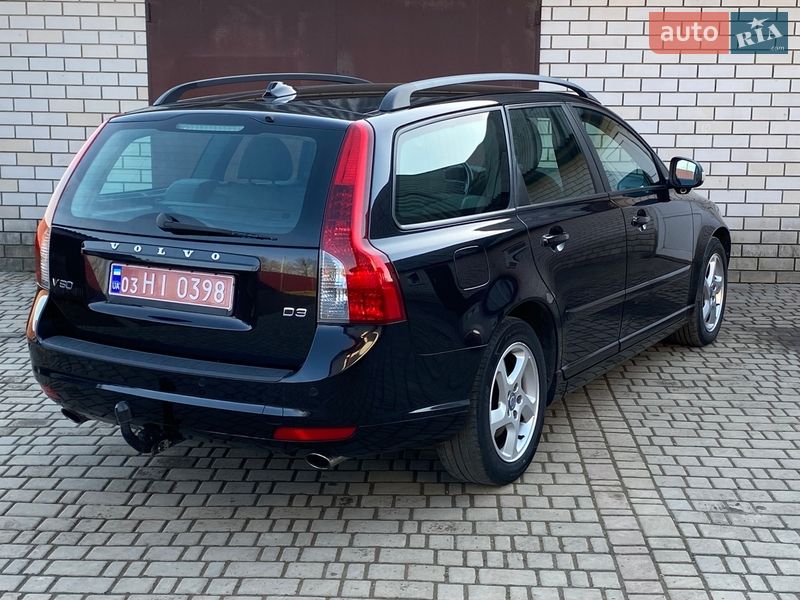 Универсал Volvo V50 2010 в Луцке фото 9 Универсал Volvo V50 2010 в Луцке
