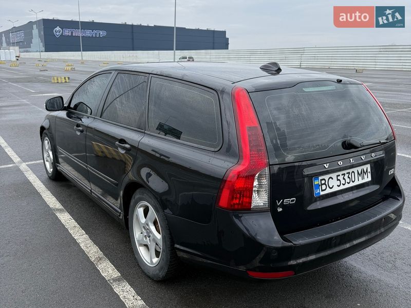 Универсал Volvo V50 2010 в Львове фото 5 Универсал Volvo V50 2010 в Львове