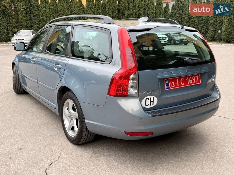 Универсал Volvo V50 2011 в Киеве фото 8 Универсал Volvo V50 2011 в Киеве