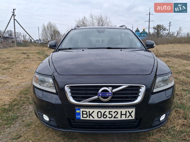 Универсал Volvo V50 2011 в Сарнах фото 3 Универсал Volvo V50 2011 в Сарнах