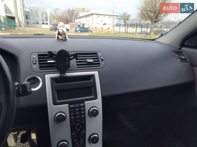 Универсал Volvo V50 2012 в Киеве