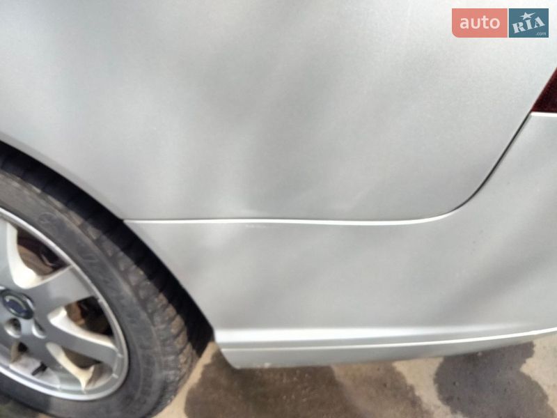 Универсал Volvo V50 2012 в Киеве