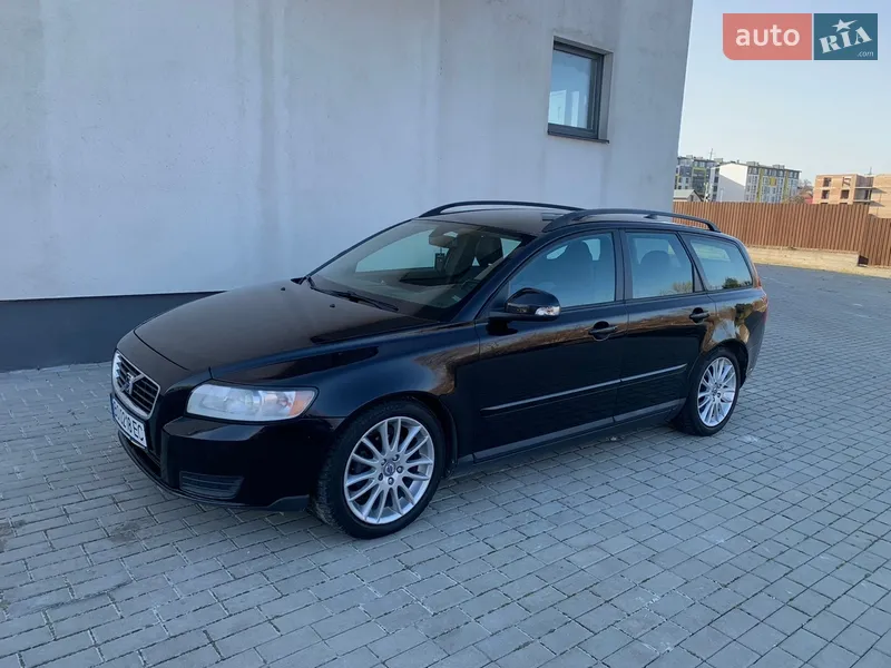 Volvo V50 2010 VIN YV1MW76F2A2567953 фото оголошення 4 з 56