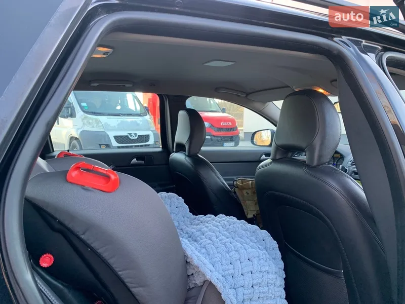 Volvo V50 2010 VIN YV1MW76F2A2567953 фото оголошення 22 з 56