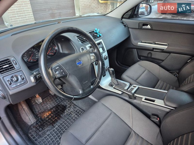 Універсал Volvo V50 2011 в Бердичеві