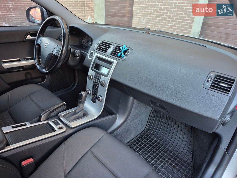 Універсал Volvo V50 2011 в Бердичеві
