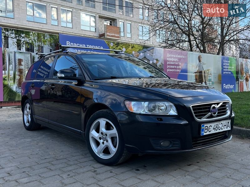 Volvo V50 2010