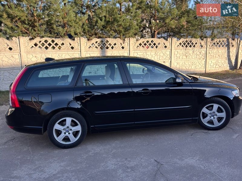 Універсал Volvo V50 2011 в Чернігові фото 2 Універсал Volvo V50 2011 в Чернігові