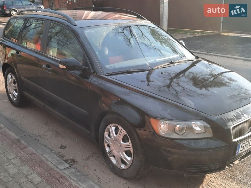 Volvo V50 2004