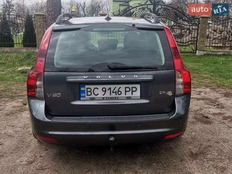 Універсал Volvo V50 2011 в Львові