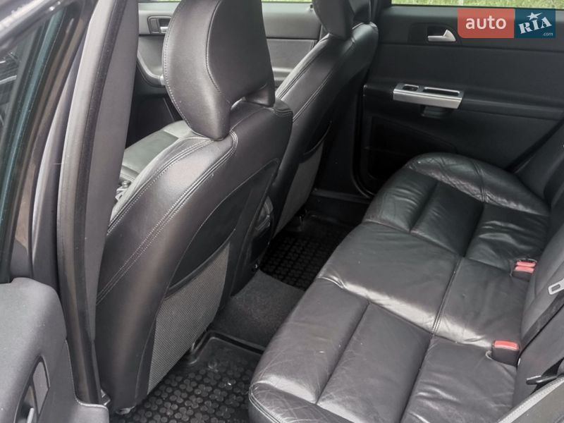 Універсал Volvo V50 2011 в Львові