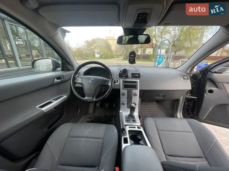 Универсал Volvo V50 2010 в Львове фото 5 Универсал Volvo V50 2010 в Львове