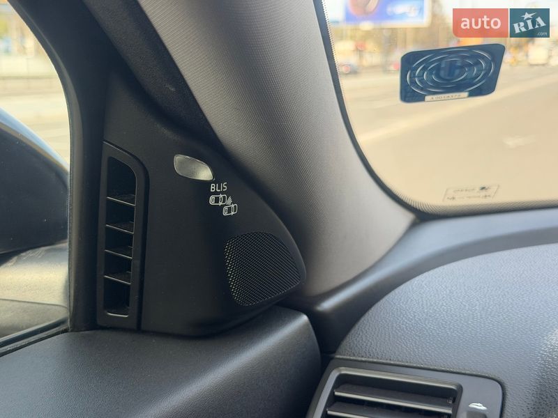 Універсал Volvo V50 2010 в Києві